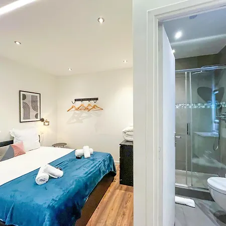 Urbanflat 202 - Confortable Pour 4 Au Centre De